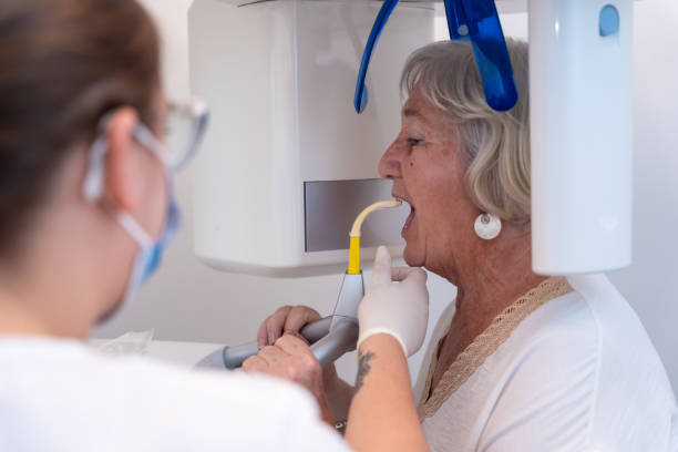 Best Walk-In Emergency Dental Services in Oak Leaf, TX